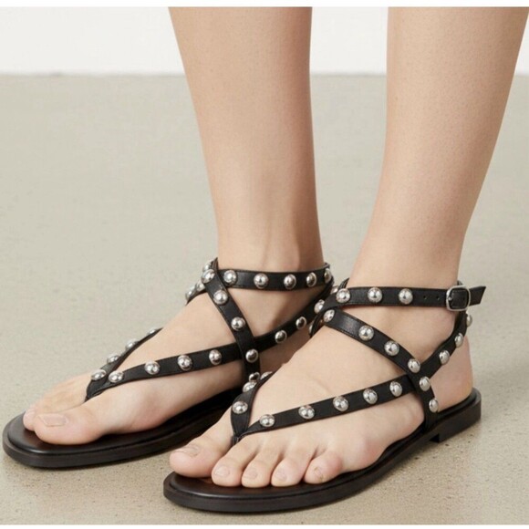 Sam Edelman Shoes - Sam Edelman Women’s Elisha Strappy Studded Leather Sandals Black Size 9
